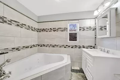 9436 S Spaulding Avenue, Evergreen Park, IL 60805 - Photo 14