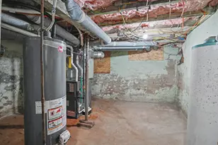 104 N Lime St, Albany, IL 61230 - Photo 24