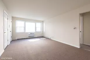 2003 W Touhy Ave, Chicago, IL 60645 - Photo 4