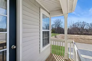 222 Bakers Dr W, Lakemoor, IL 60051 - Photo 18