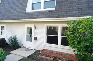 1943 Hancock Dr, Hoffman Estates, IL 60169 - Photo 1