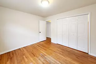 2005 W Touhy Ave, Chicago, IL 60626 - Photo 2