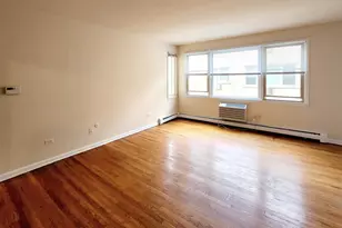 2005 W Touhy Ave, Chicago, IL 60626 - Photo 8
