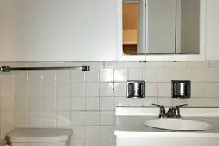 2005 W Touhy Ave, Chicago, IL 60626 - Photo 4
