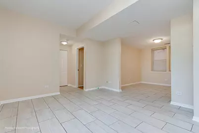 46 6th Avenue #GJ, La Grange, IL 60525 - Photo 4