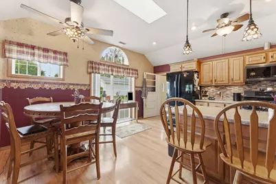 10606 W Eastwood Road, Beach Park, IL 60087 - Photo 12