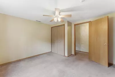 10606 W Eastwood Road, Beach Park, IL 60087 - Photo 10