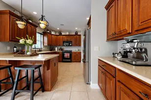 30 Long Grove Dr, Monticello, IL 61856 - Photo 2