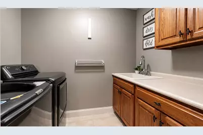 30 Long Grove Drive, Monticello, IL 61856 - Photo 14