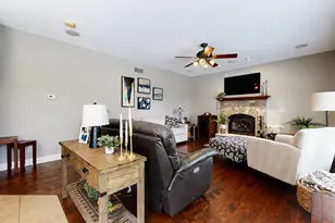 30 Long Grove Dr, Monticello, IL 61856 - Photo 4
