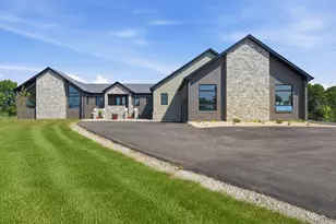 14300 W 167th St, Homer Glen, IL 60491 - Photo 2