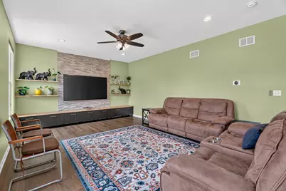 1623 Moran Drive, Shorewood, IL 60404 - Photo 14