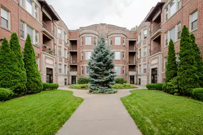 435 E Oakwood Boulevard #31, Chicago, IL 60653 - Photo 1