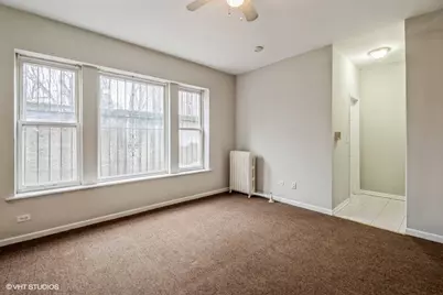 435 E Oakwood Boulevard #31, Chicago, IL 60653 - Photo 4
