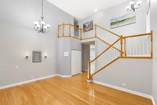 210 Balmoral Ct, Glendale Heights, IL 60139 - Photo 18