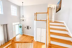 210 Balmoral Ct, Glendale Heights, IL 60139 - Photo 18