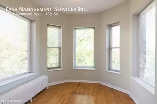 437 E Oakwood Blvd, Chicago, IL 60653 - Photo 2