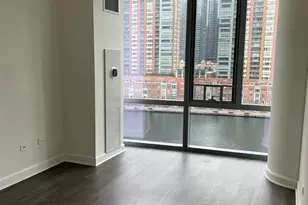 450 E Waterside Dr, Chicago, IL 60601 - Photo 10