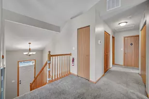 1717 Fieldstone Dr S, Shorewood, IL 60404 - Photo 4