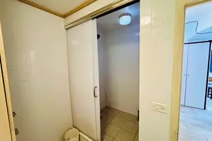 6301 N Sheridan Rd, Chicago, IL 60660 - Photo 12
