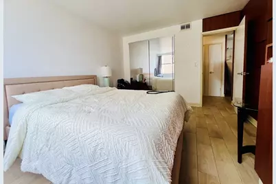 6301 N Sheridan Road #15C, Chicago, IL 60660 - Photo 8