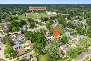 870 Lavoie Ave, Elgin, IL 60120 - Photo 18