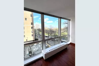 2400 N Lakeview Avenue #402, Chicago, IL 60614 - Photo 8