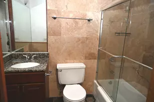 2400 N Lakeview Ave, Chicago, IL 60614 - Photo 12