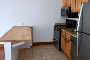 2400 N Lakeview Ave, Chicago, IL 60614 - Photo 10