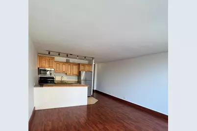 2400 N Lakeview Avenue #402, Chicago, IL 60614 - Photo 4