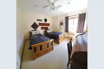 23 Roosevelt Drive, East Dubuque, IL 61025 - Photo 10