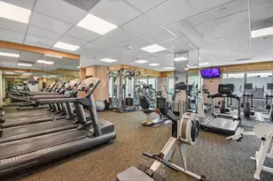 195 N Harbor Dr, Chicago, IL 60601 - Photo 24