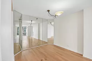 195 N Harbor Dr, Chicago, IL 60601 - Photo 14