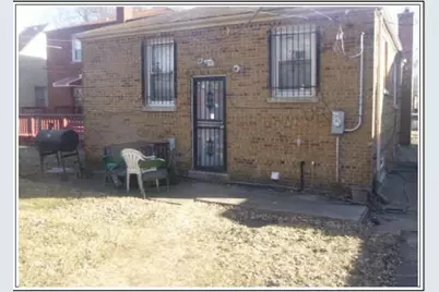 10928 S Parnell Avenue, Chicago, IL 60628 - Photo 2