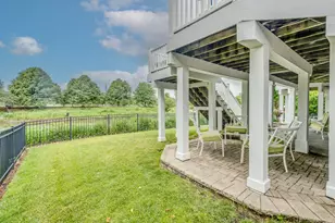 263 Sunbury Dr, Saint Charles, IL 60175 - Photo 46