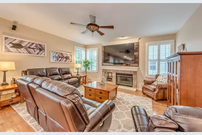 263 Sunbury Drive, Saint Charles, IL 60175 - Photo 20