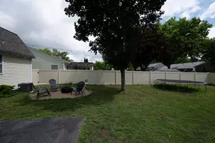 12 Sherwick Rd, Oswego, IL 60543 - Photo 36