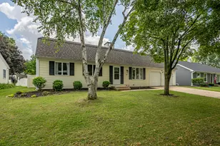 12 Sherwick Rd, Oswego, IL 60543 - Photo 1