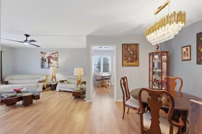 2046 Saint Johns Avenue #3E, Highland Park, IL 60035 - Photo 4
