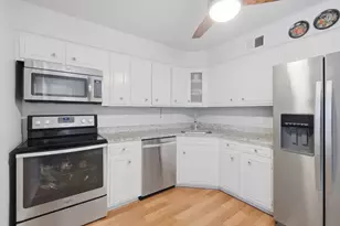 2046 St Johns Ave, Highland Park, IL 60035 - Photo 14