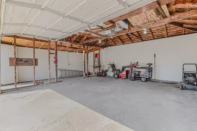 1274 Greenbay Avenue, Calumet City, IL 60409 - Photo 12