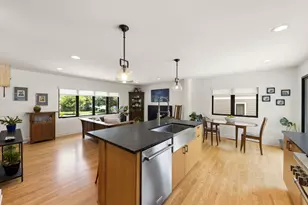 215 8th St, Downers Grove, IL 60515 - Photo 14