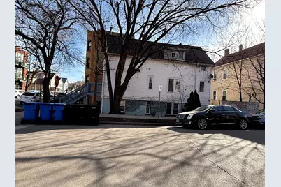 2665 W Medill Avenue, Chicago, IL 60647 - Photo 2