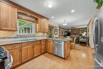 9901 Fox Bluff Lane, Spring Grove, IL 60081 - Photo 10