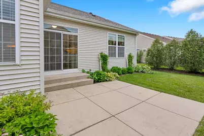 918 Scottsdale Drive, Pingree Grove, IL 60140 - Photo 22