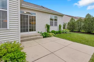 918 Scottsdale Dr, Pingree Grove, IL 60140 - Photo 22