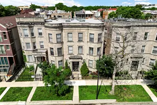 4548 S Indiana Ave, Chicago, IL 60653 - Photo 2