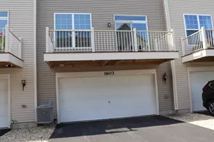 1603 Deer Pointe Dr, South Elgin, IL 60177 - Photo 32