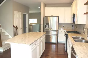 1603 Deer Pointe Dr, South Elgin, IL 60177 - Photo 8
