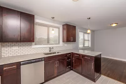 6801 N Ridge Boulevard #207, Chicago, IL 60645 - Photo 8